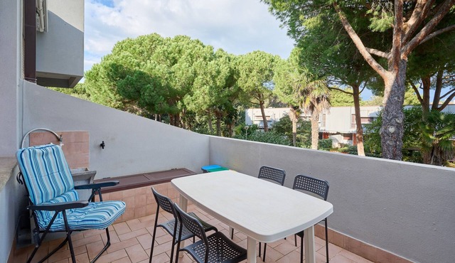 Apartment 'San Vincenzo Podere San Luigi' with Private Terrace, Balcony and Air Conditioning