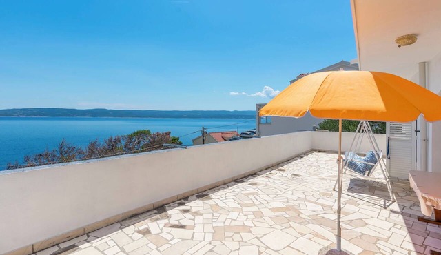 Apartment Sunny (126641-A1) - Marusici
