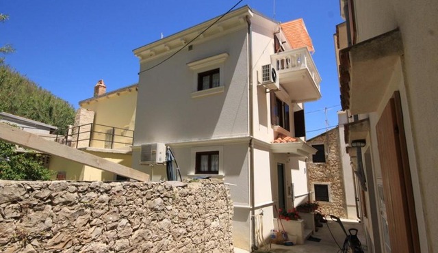 Apartment Susak 8047a