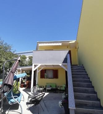 Apartments and rooms with parking space Crikvenica - 12305
