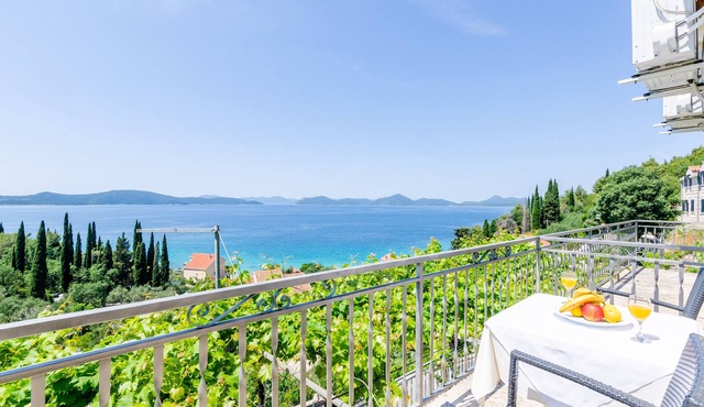 Apartments Cypress Sea Cove - Premium Studio Apartment with Balcony and Sea View