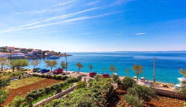 Apartments Ivan Sea View Lun (27831-A3) - Lun - island Pag