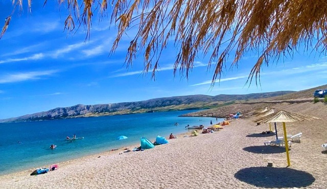 Apartments Katarina - only 20 metres from beach