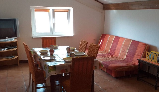 Apartments Lavanda & More - Three Bedroom Apartment with Shared Terrace