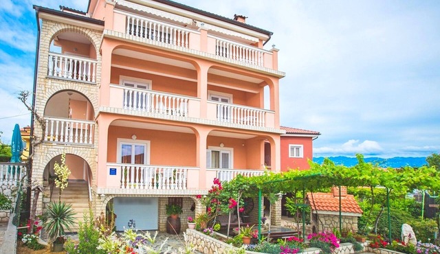 Apartments Marija, (15689), Lopar, hr