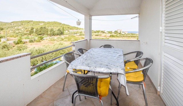 Apartments Mihaela (61501-A1) - Dobropoljana