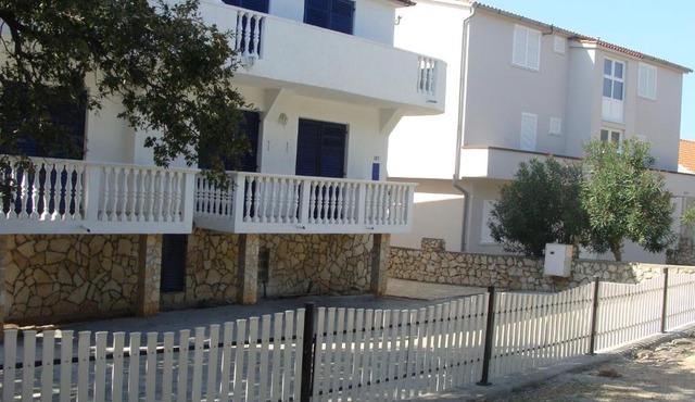 Apartments Sabol Geist