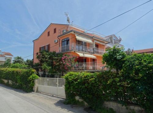 Apartments with parking space Biograd na Moru - 860