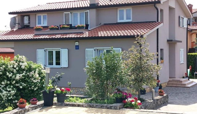 Apartments with parking space Nedescina, Central Istria - Sredisnja Istra - 26939