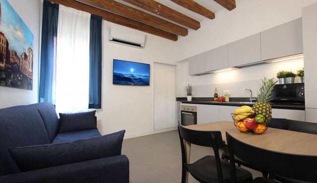 Apt. Canaletto (Residence Artisti)