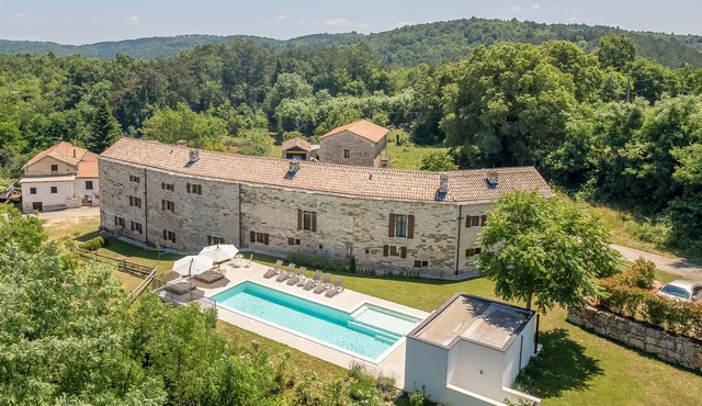 Aquileia Residence # 1 - peaceful, private garden, large pool, close to Grožnjan