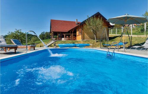 Awesome Home In Radakovo With Sauna