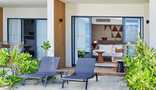 Beach Access Studio with Terrace & Island Vibes
