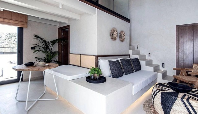 Beachfront Suite Access to the beach