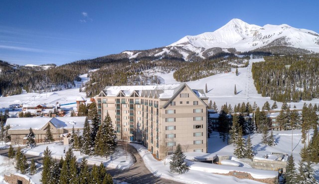 Bear Cave- Big Sky Shoshone Ski in/Out condo-Gondola adjacent!
