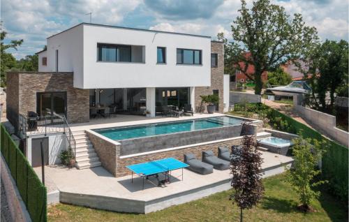Beautiful Home In Buje With Sauna