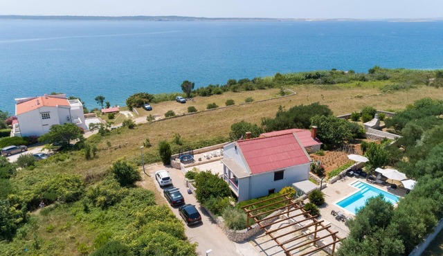Beautiful home in Rtina