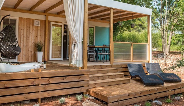 Beautiful private villa for 4 people with A/C, WIFI, TV, terrace and pets allowed