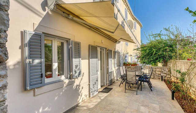 Beautiful villa for 6 people with WIFI, A/C, TV and terrace