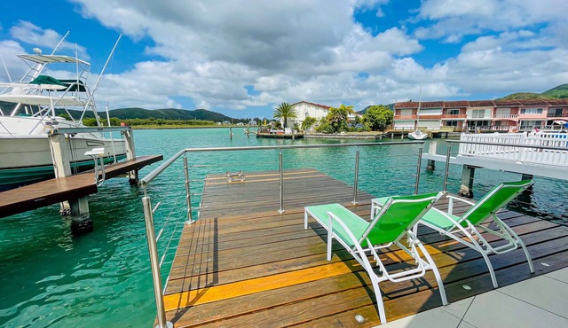 Beautiful Waterfront Villa