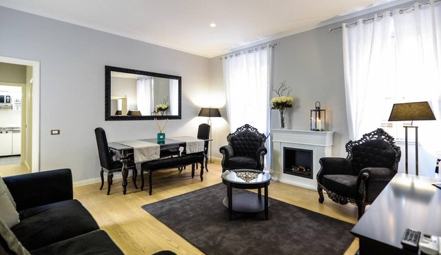 Belsiana Apartment - Two Bedroom Apartment, Sleeps 6