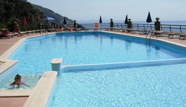 Belview Positano, 2 bedrooms, balcony, impressive panorama, free wi-fi, parking