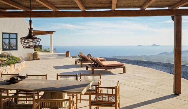 BH739 - C - Villa Santorini