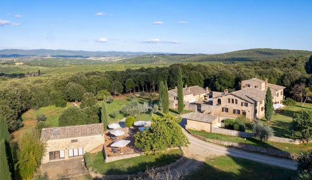 Borgo Gallinaio 32, Emma Villas