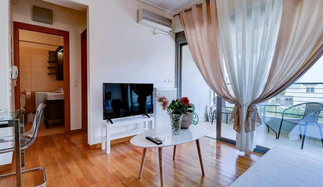 Brand new flat in the amazing area of Alimos