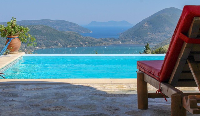Brand new secluded luxury Villa with big pool and stunning sea views