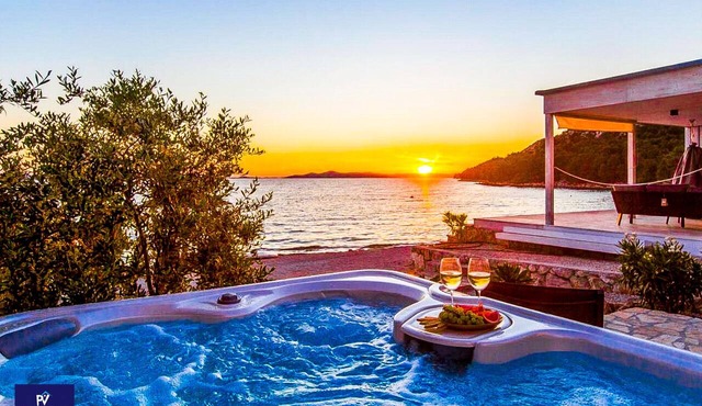 BUQEZ ECO RESORT - Villa 18 - Beachfront