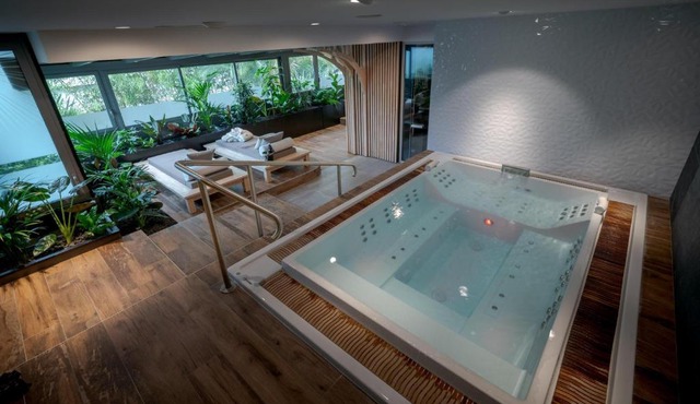 BW Plus Central Park Hotel & Spa