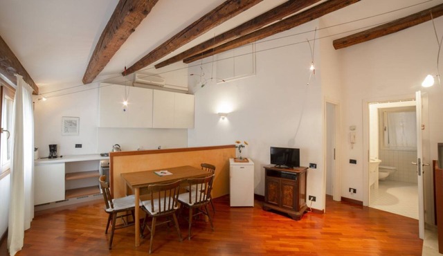 Ca' Marina, a few steps from the Biennale di Venezia