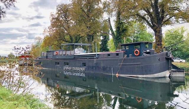 Cabine 01, gîte sur l'eau, péniche ma pensée