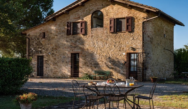 Capanna, Typical Tuscan Farmhouse With Fruit Garden