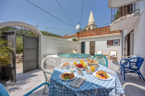 Captain's House - Sv. Jakov - Happy Rentals
