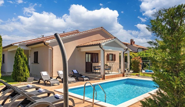 Casa Celeste With Private Pool, Labin, Croatia