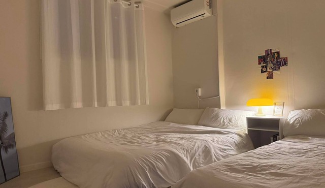 Casa Choi - Stylish & Cozy 3-Bedroom Apartment in Seoul