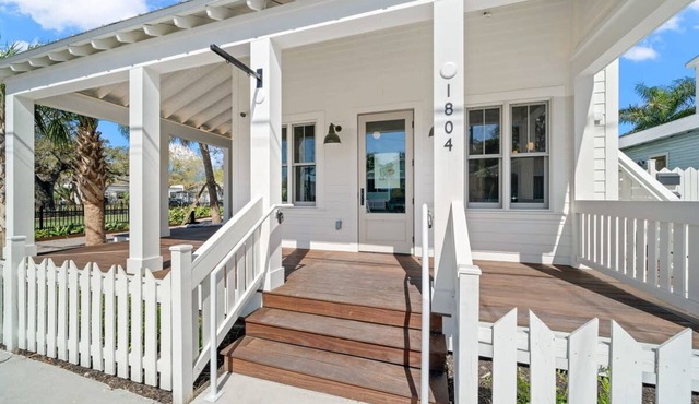 Casa Romeo Gorgeous Ybor Apt Steps to 7th Ave