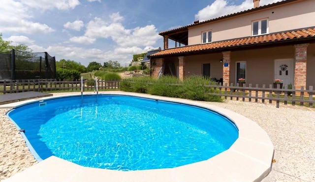 Casa Sara and Sascha near Oprtalj