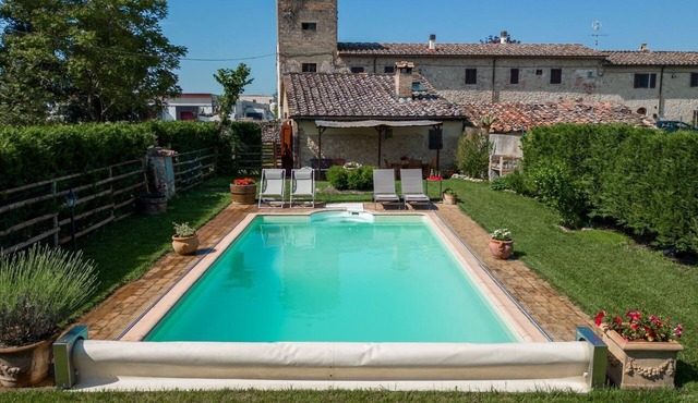 Casina di Teo, Monteriggioni, Siena and Chianti