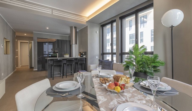 Central Tower S Babila - Elegant 2bdr With Rooftop Terrace