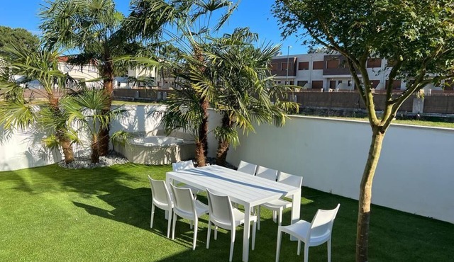 Chalet 3 Dormitorios con Jacuzzi