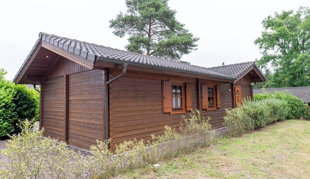 Chalet with an open-plan kitchen and dishwasher