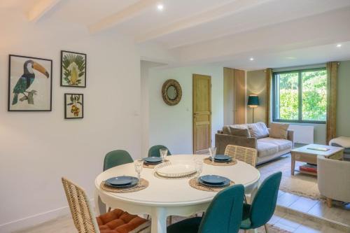 Charmante Maison - 2 chambres au bord du Loiret - 10 mn d'Orléans