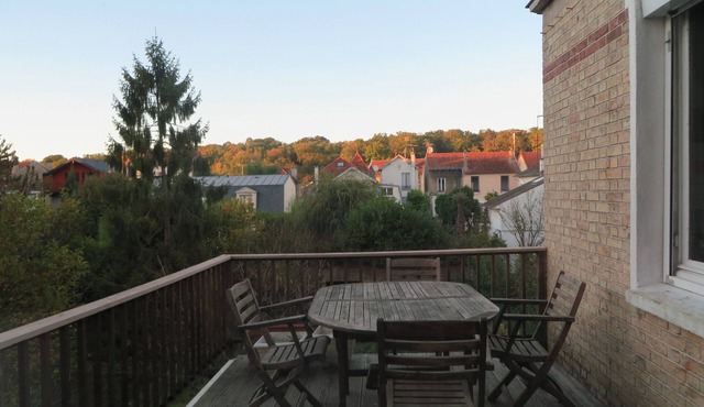 Charmante Maison en Meulière de 160m2 Entre Paris & Versailles