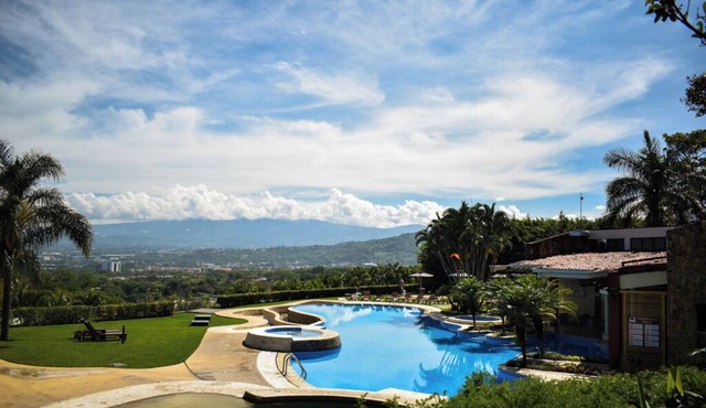 Charming 2-bedroom apartment with AC in peaceful Río Oro