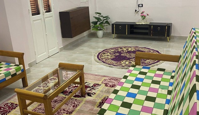 Charming 2-bedroom apartment with WiFi, AC in delightful Luxor