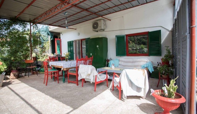 Charming holiday apartment Fana