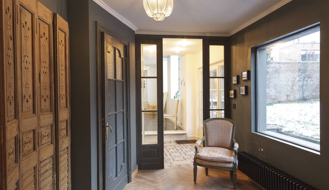 Charming house & garden - Brussels South